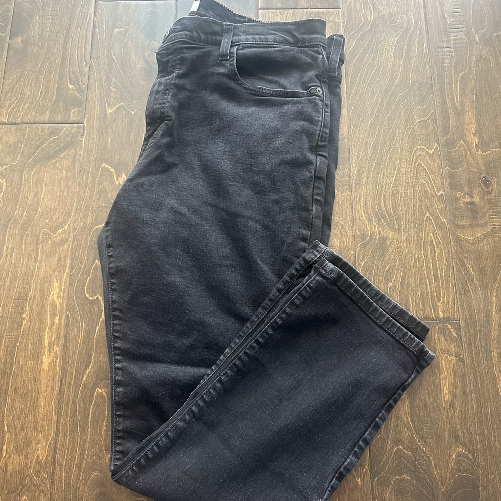 Men’s black Tommy Jeans 🖤